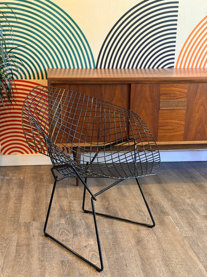 Bertoia Diamond Chair by Harry Bertoia