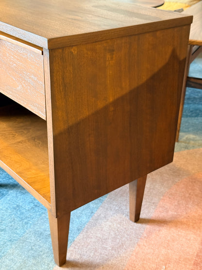 Pair of Vintage Walnut Nightstand Tables by Vic-Art