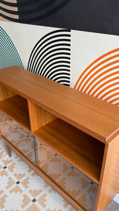 Domino Møbler Glass Cabinet