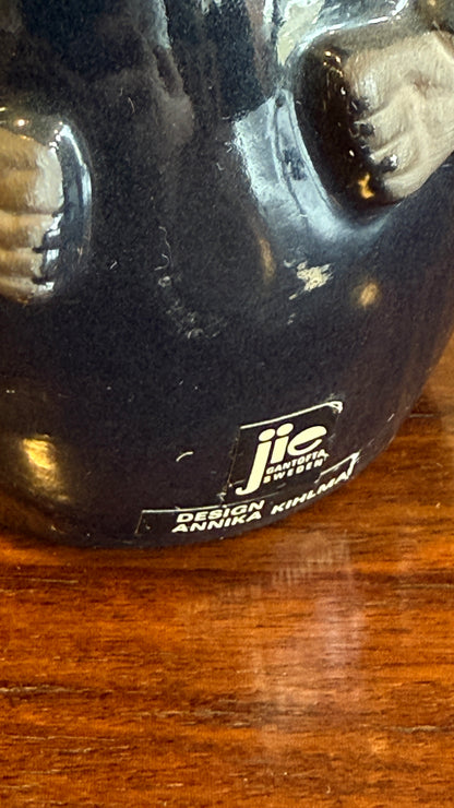 Jie Keramik “Präst” Ceramic Figurine