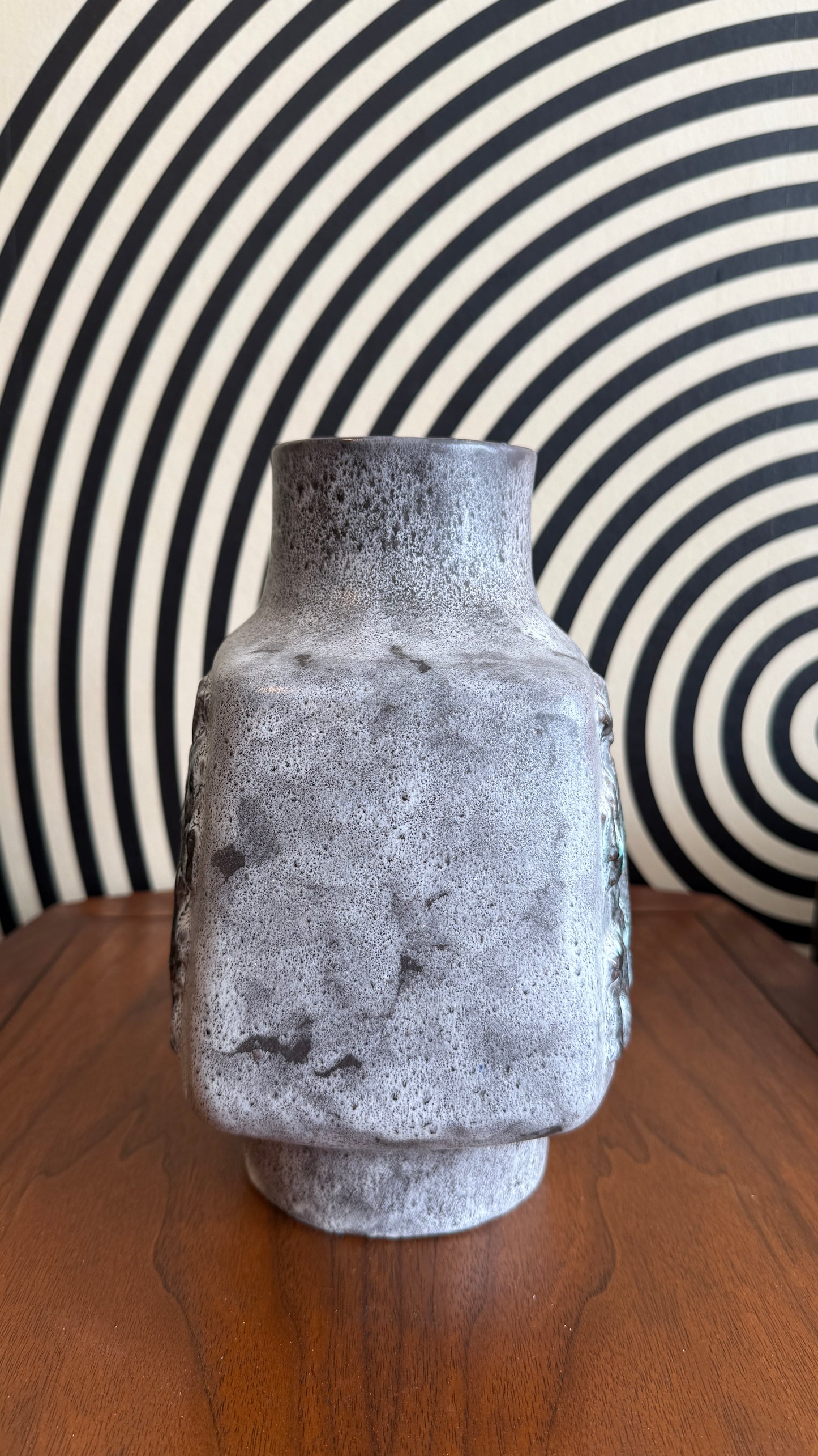 Walter Gerhards WG “Madrid” Fat Lava Vase 720/25 – West Germany