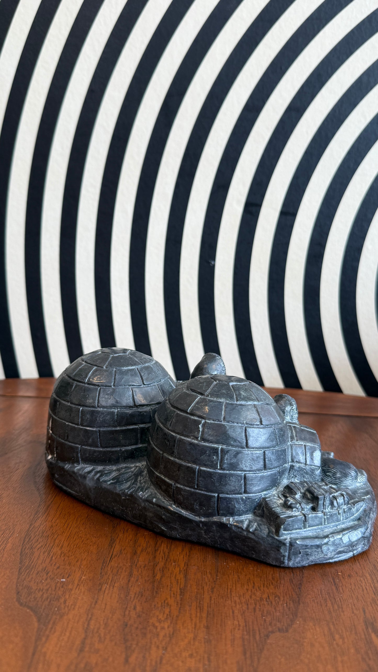 Inuit Soapstone Igloo Scene Sculpture – Wolf Original