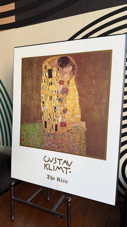 The Kiss by Gustav Klimt Print