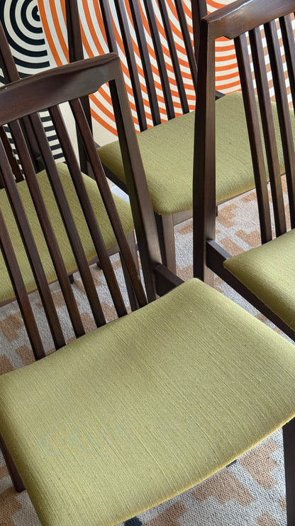 Set of 4 Vintage Honderich Chairs