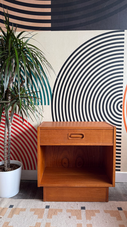 Dyrlund Small Teak Cabinet