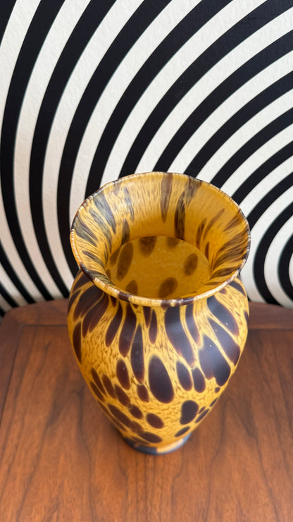 Vintage Maestri Vetrai Hand Blown Art Glass Tortoise Shell Vase