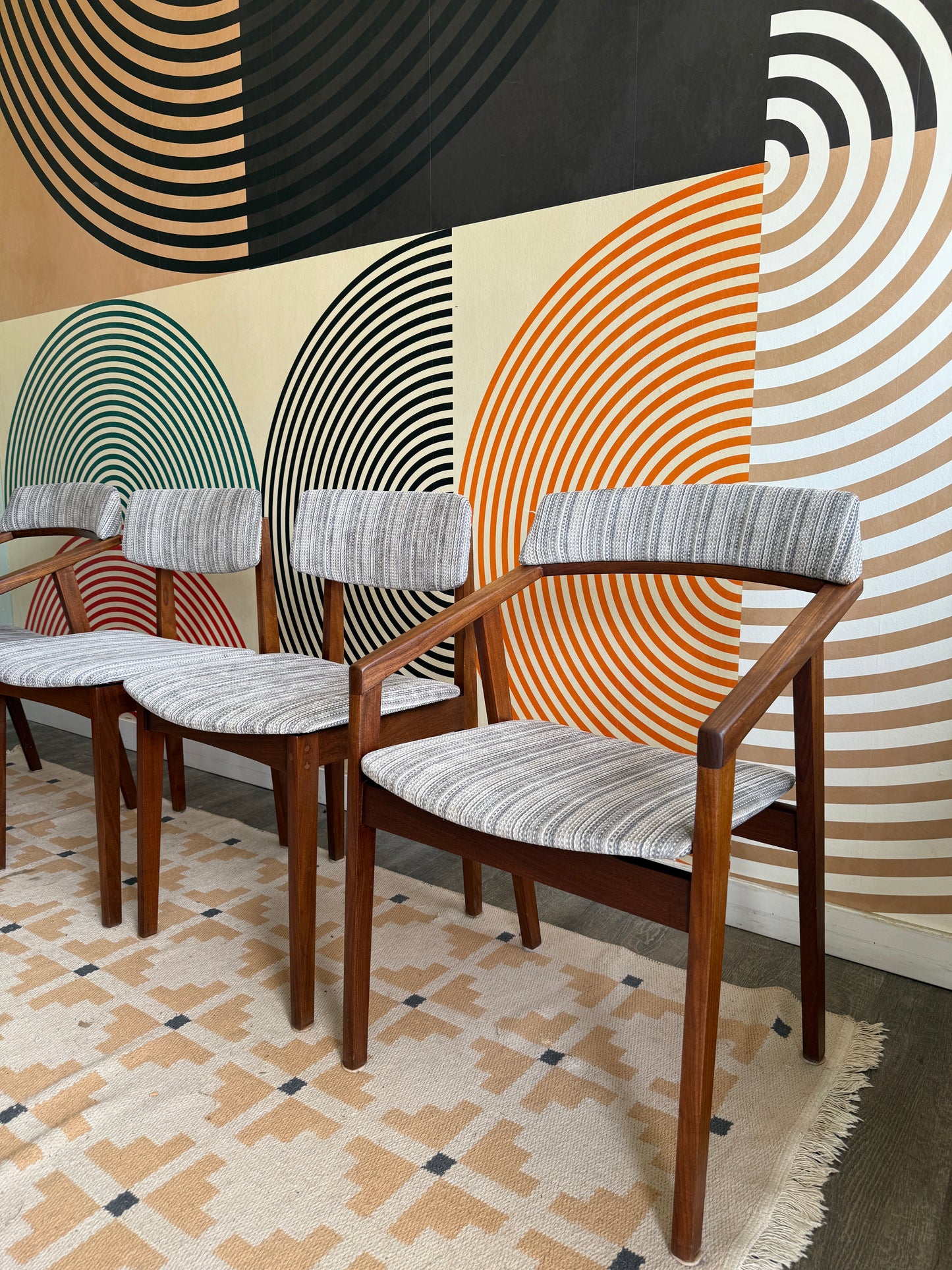 Set of 4 Solid Afromasia Imperial Dining Chairs