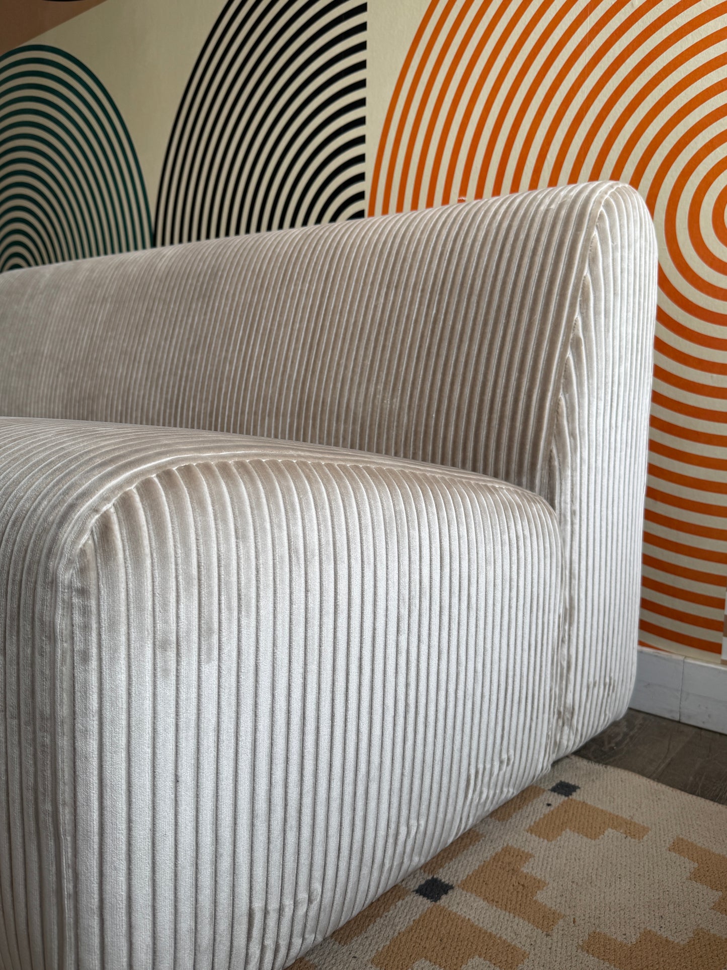 DD Studios - Studio Lounge Loveseat