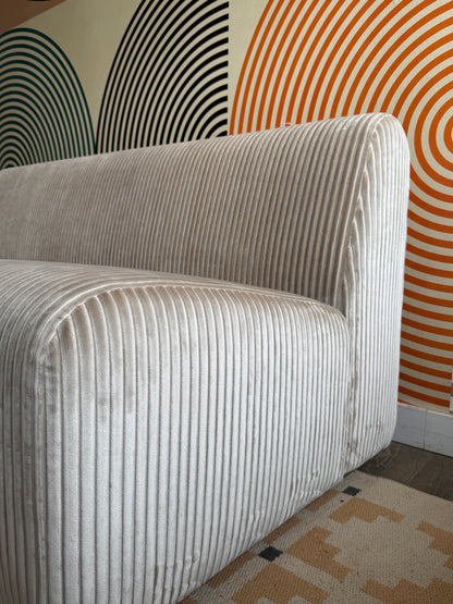 DD Studios - Studio Lounge Loveseat