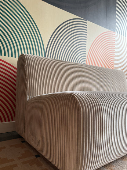 DD Studios - Studio Lounge Loveseat