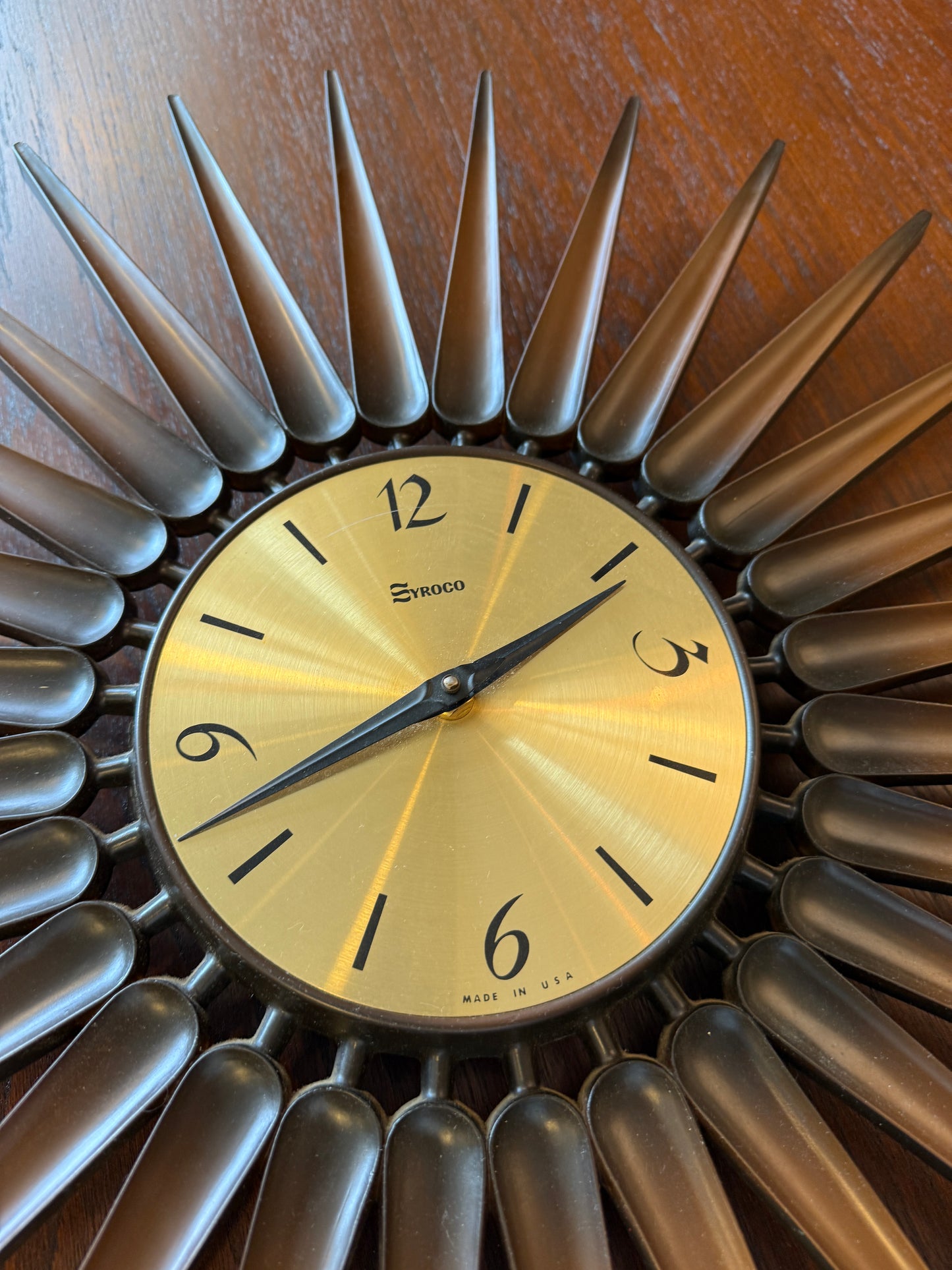Vintage Syroco Atomic Sunburst Clock