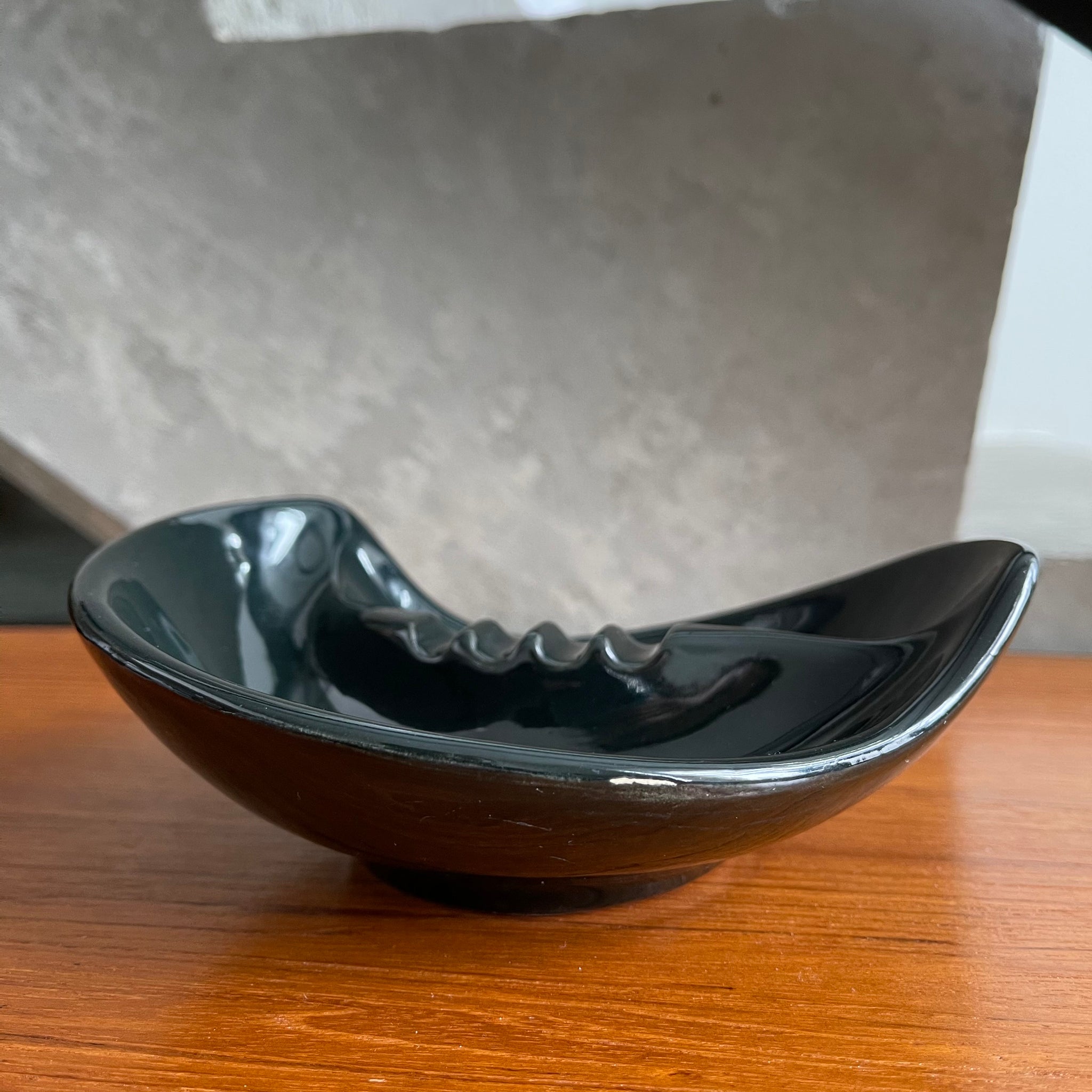 Vintage  Ceramic Ashtray/Cactchall